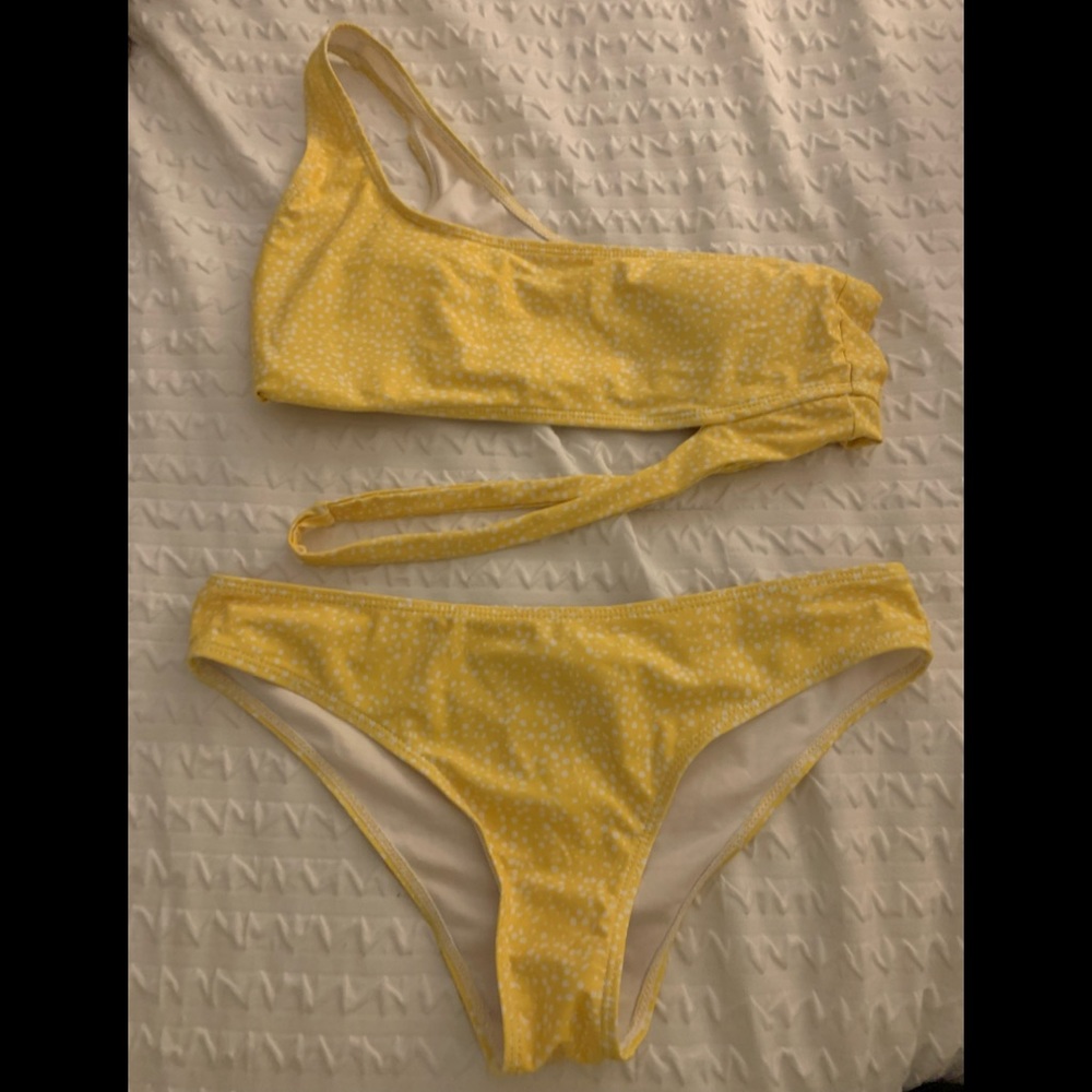 Yellow polka dot bikini! Great condition!!